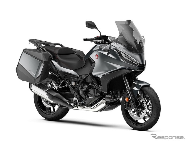 ホンダ NT1100（欧州仕様車）