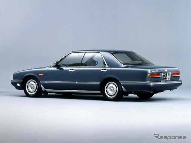 日産シーマ初代