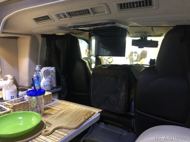 Carstay(カーステイ)によるペット×キャンピングカー旅行の提案(インターペット2022)