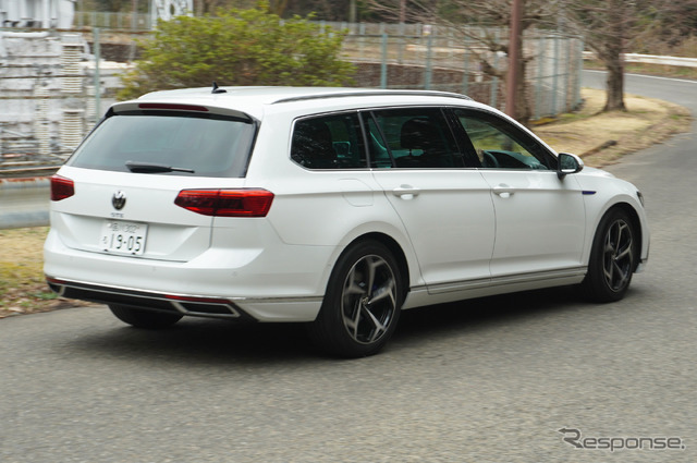 VW パサート GTE ヴァリアント
