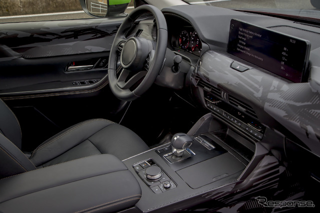 マツダ CX-60 e-SKYACTIV PHEV(欧州仕様プロトタイプ)