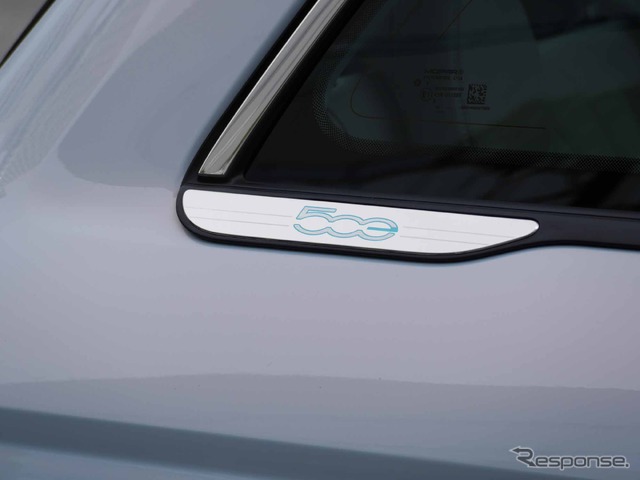 フィアット 500e Open