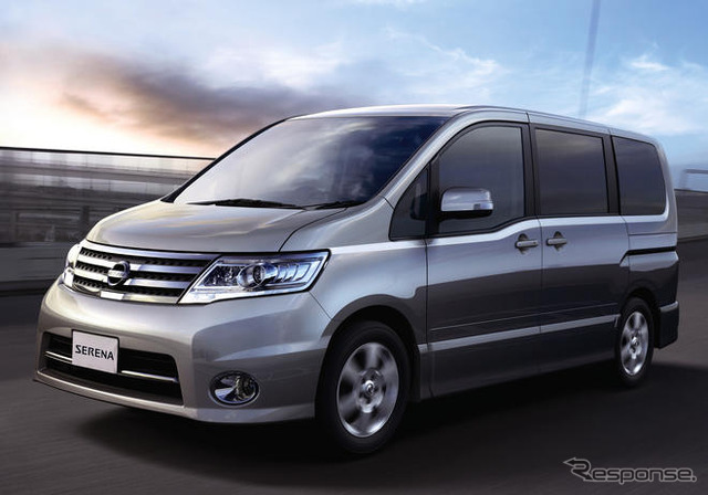 日産 セレナ 特別仕様…ハイウェイスターVセレクション