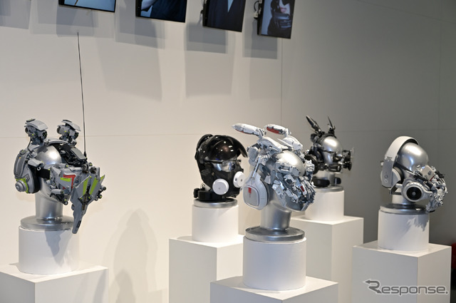 SFプロトタイピング展に展示されたサイバーパンクなヘッドセット