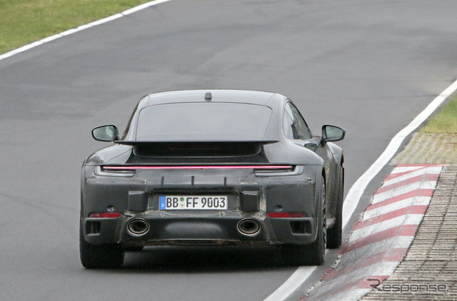 ポルシェ 911ダカール(仮)プロトタイプ(スクープ写真)