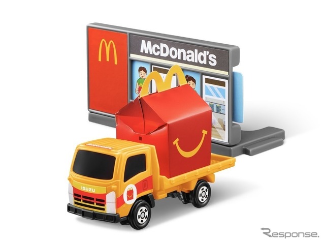 マクドナルドレストラン&いすゞエルフ車両運搬車