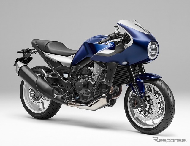 ホンダ・ホーク11(パールホークスアイブルー)