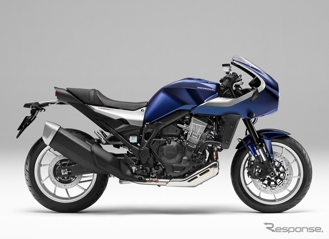 ホンダ・ホーク11(パールホークスアイブルー)
