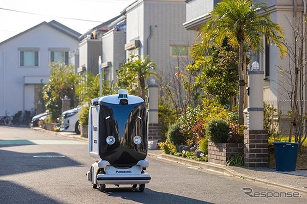 パナソニックの小型低速ロボット