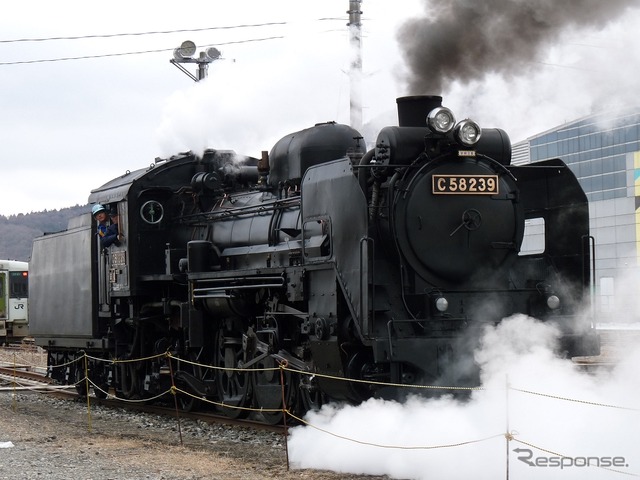 盛岡車両センターのC58 239。