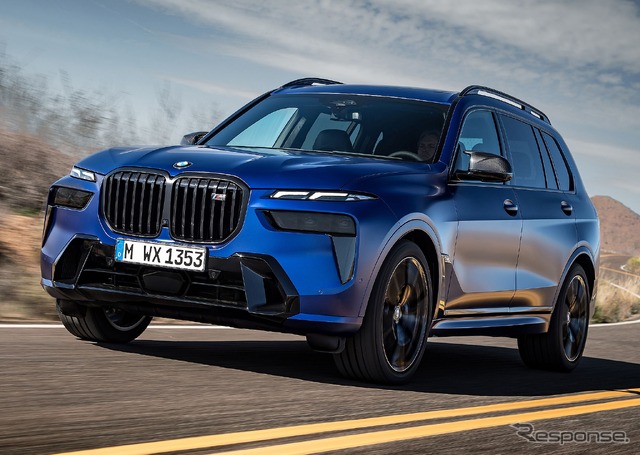 BMW X7 改良新型の「M60i xDrive」