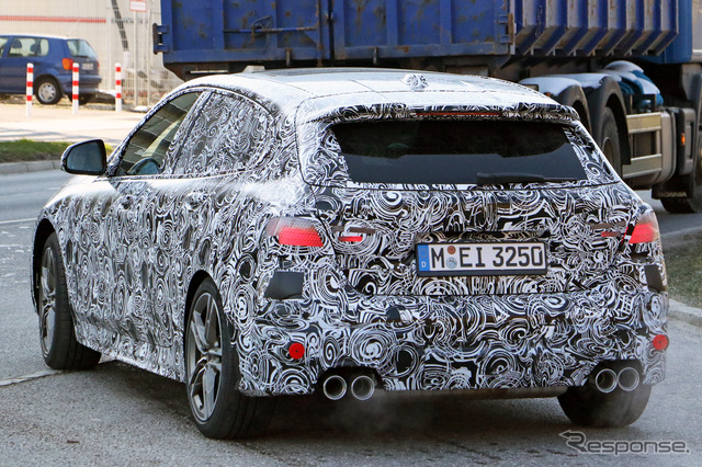 「M140i」復活か?BMW 1シリーズ 高性能モデルのプロトタイプ(スクープ写真)