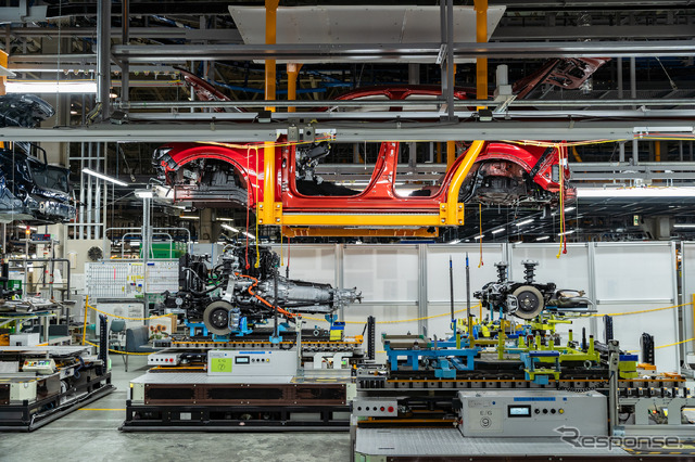 マツダCX-60生産開始(防府第2工場)