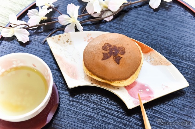 富士サクラどら焼き