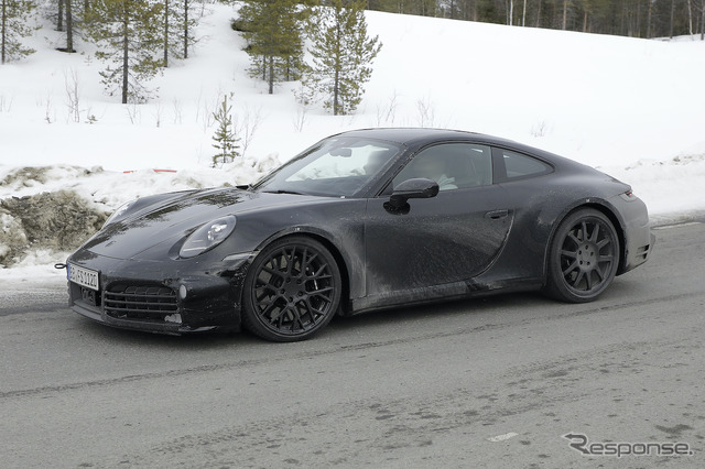ポルシェ 911 クーペ&カブリオレ 改良新型プロトタイプ(スクープ写真)