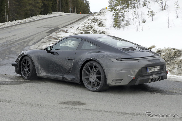 ポルシェ 911 クーペ&カブリオレ 改良新型プロトタイプ(スクープ写真)