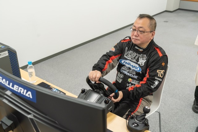 『アセットコルサ』をプレイするならGALLERIAだ!声優レーサー三木眞一郎&三間雅文さんにPC版の面白さを伝授してみた