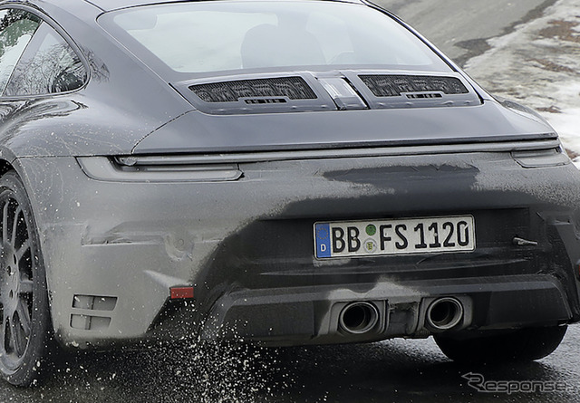 ポルシェ 911 クーペ&カブリオレ 改良新型プロトタイプ(スクープ写真)