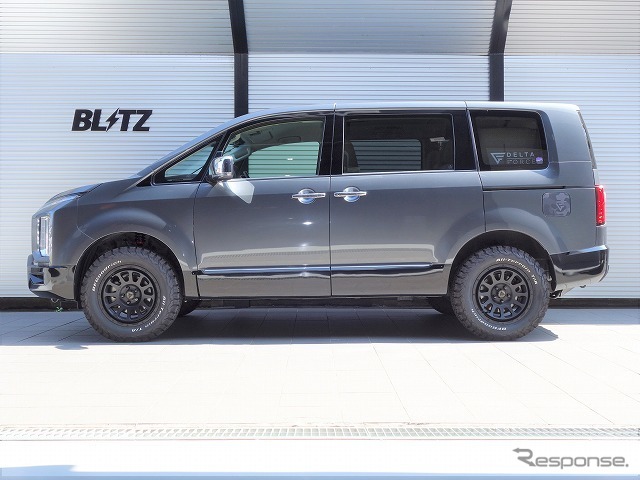 DAMPER ZZ-R SpecDSC Plusリフトアップ仕様 装着車 :三菱デリカD:5(CV1W)(フロント:+30mm(約1.2in)アップ / リア:+30mm(約1.2in)アップ)