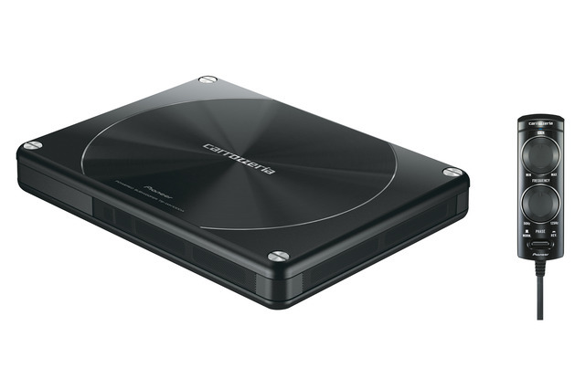 「パワードサブウーファー」の一例(カロッツェリア・TS-WH1000A)。