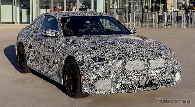 BMW M2 次期型のプロトタイプ