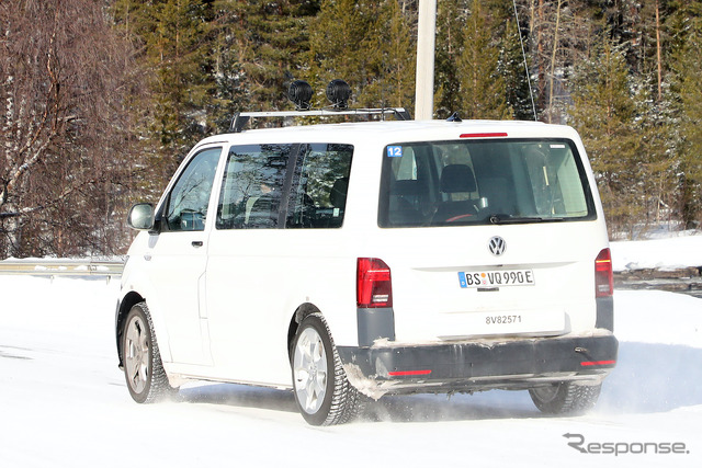 VW ID.Buzz ロングタイプの開発車両（スクープ写真）