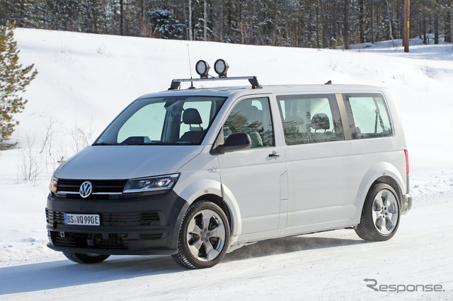 VW ID.Buzz ロングタイプの開発車両(スクープ写真)
