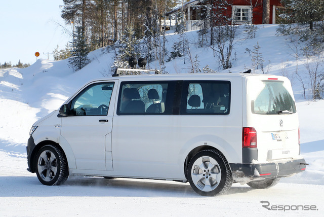 VW ID.Buzz ロングタイプの開発車両(スクープ写真)