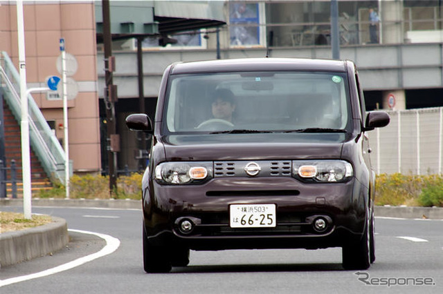 【日産 キューブ 新型】キラクに走れる動力性能