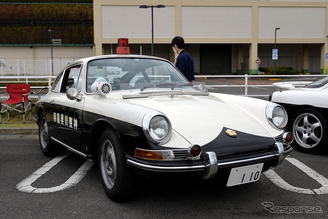 アリオ上尾 昭和平成なつかしオールドカー展示会