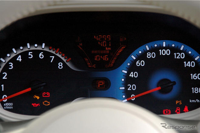 【日産 キューブ 新型】ほのぼのとさせるインテリア