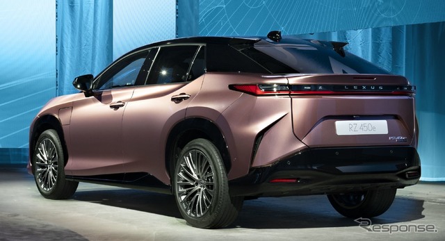 レクサス RZ(欧州仕様車)