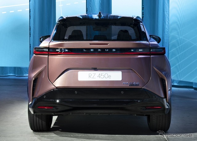 レクサス RZ(欧州仕様車)