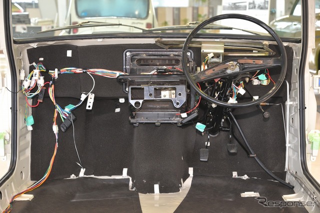 宮城スバル「SUBARU ff-1 レストアプロジェクト」途中経過展示
