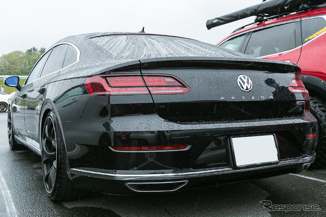 VW アルテオン × ヴェルサスVMF C-01