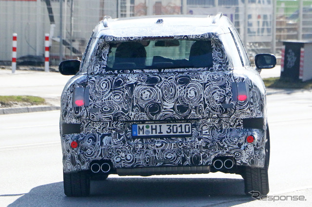 MINI クーパーS クロスオーバー 次期型プロトタイプ(スクープ写真)