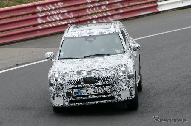 MINI クーパーS クロスオーバー 次期型プロトタイプ(スクープ写真)