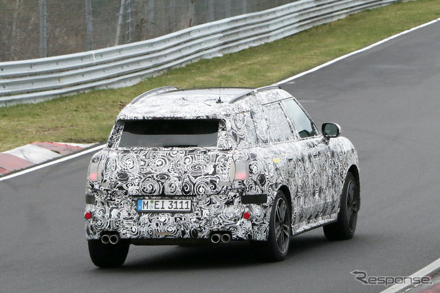 MINI クーパーS クロスオーバー 次期型プロトタイプ(スクープ写真)