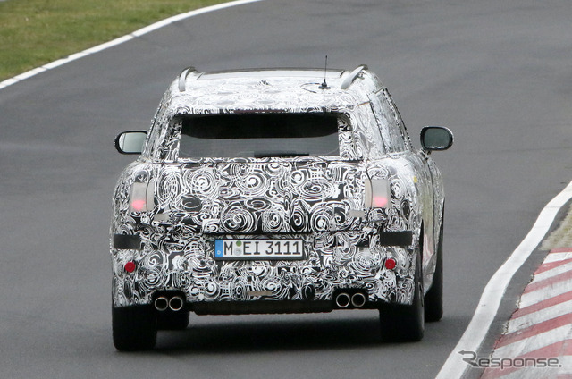 MINI クーパーS クロスオーバー 次期型プロトタイプ(スクープ写真)