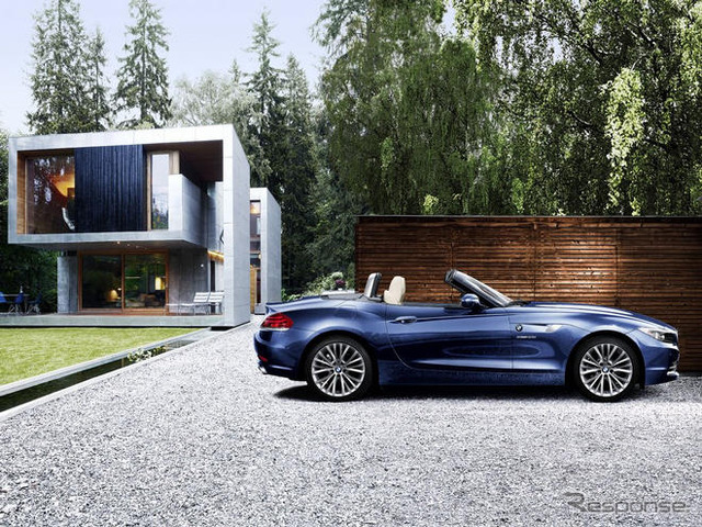 【写真蔵】BMW Z4ロードスター 新型…紺もスタイリッシュ