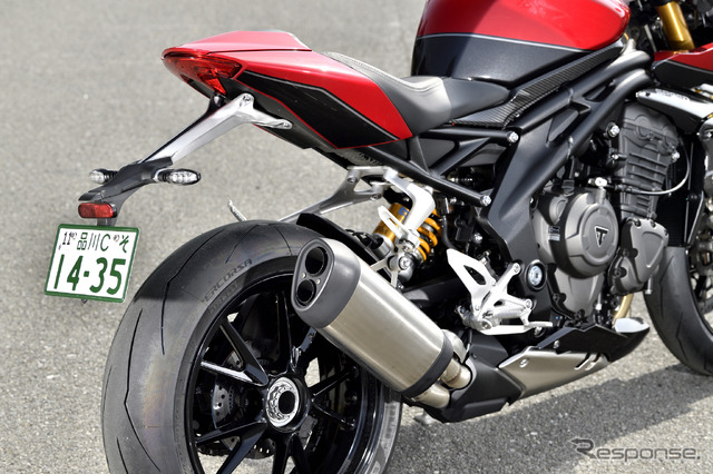 トライアンフ スピードトリプル1200RR