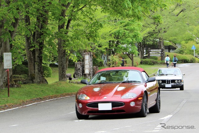 ジャガー XKR