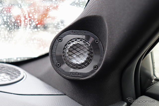 「パワーアンプ内蔵DSP」を使用してシステムメイクしたオーディオカーの一例(製作ショップ:ブリーズ<奈良県>)。