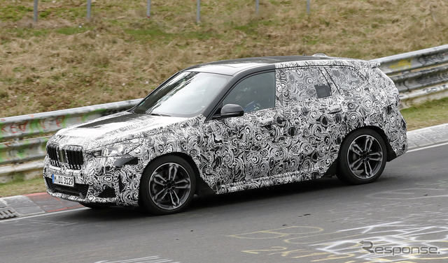 BMW X1 次期型プロトタイプ(スクープ写真)
