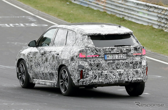 BMW X1 次期型プロトタイプ(スクープ写真)