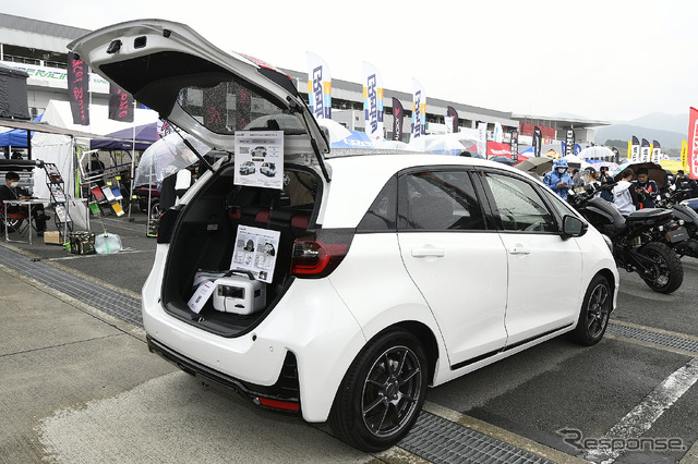ホンダアクセス フィット…モーターファンフェスタ
