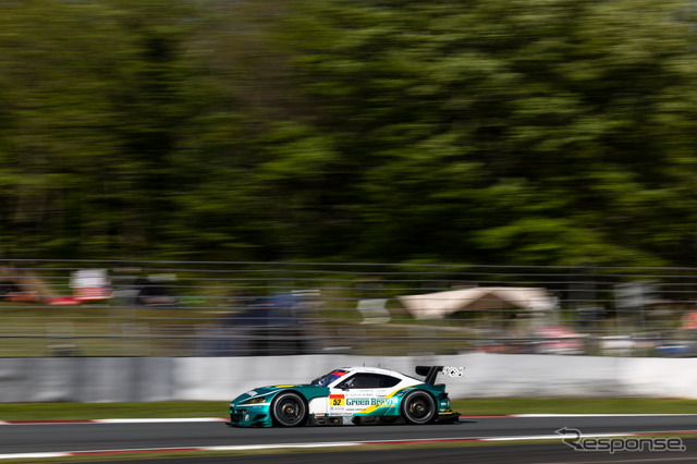 ピットストップ作戦でGT300クラス優勝に一番有利な位置を走行しながらも、給油義務がなくなり9位でフィニッシュした#52 埼玉トヨペットGB GR Supra GT(川合孝汰/菅波冬悟)