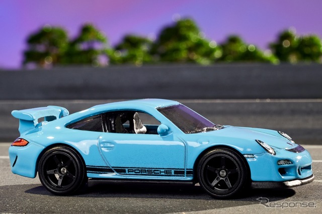 ポルシェ 911 GT3 RS(5月発売予定)