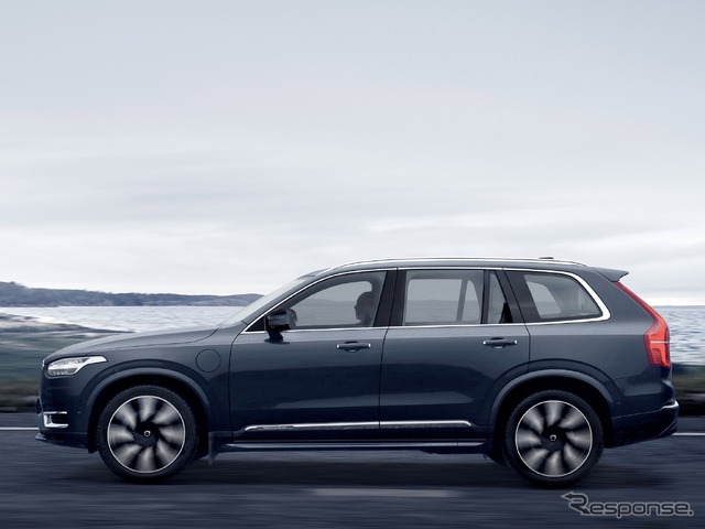 ボルボXC90リチャージプラグイン
