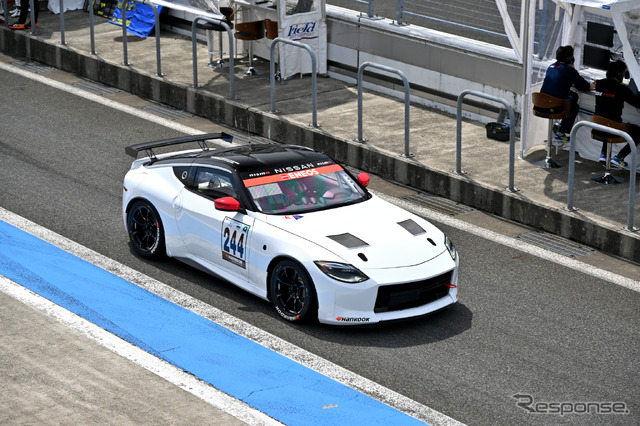 スーパー耐久公式テスト:日産Z